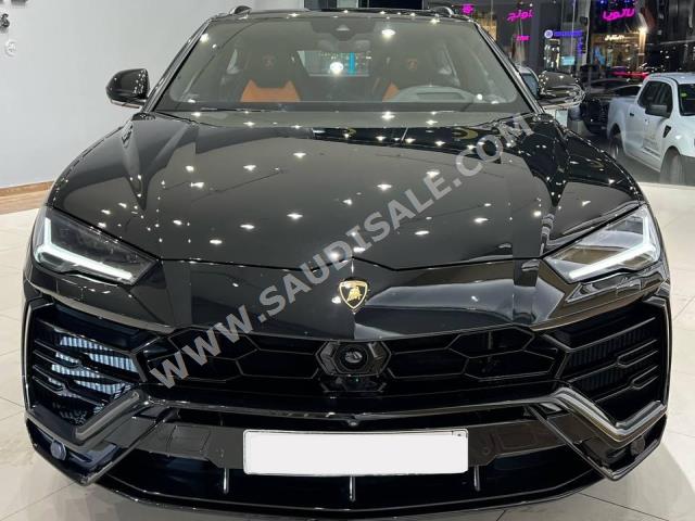 2020 لمبرجيني اوروس