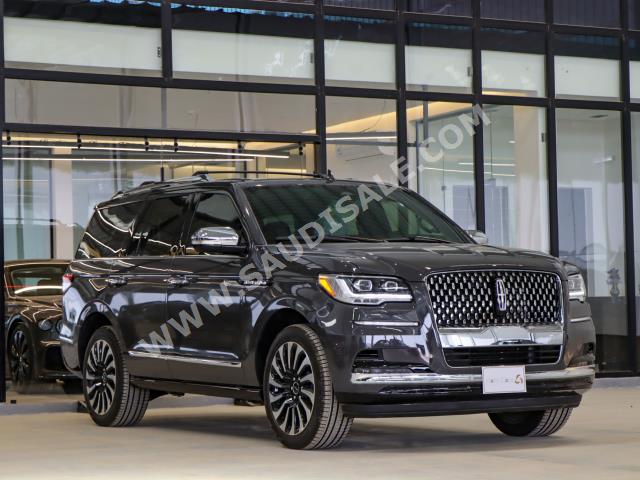 2022 Lincoln Navigator