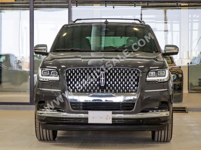 2022 Lincoln Navigator