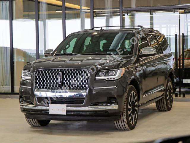 2022 Lincoln Navigator