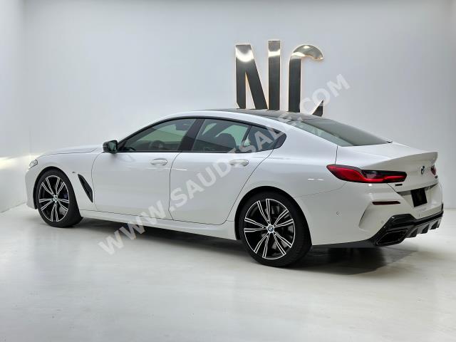 2020 بي ام دبليو الفئة الثامنة 850 أي