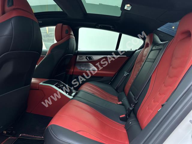 2020 بي ام دبليو الفئة الثامنة 850 أي