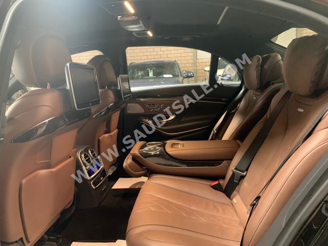 2015 مرسيدس - بنز إس 600