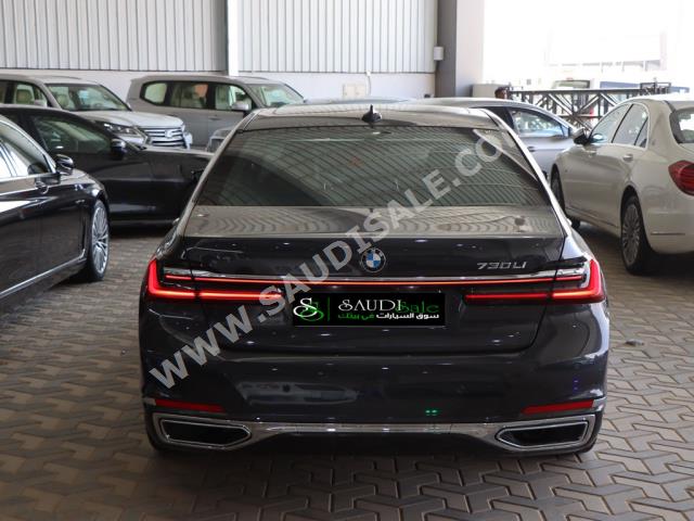 2020 بي ام دبليو الفئة السابعة 730 إل أي