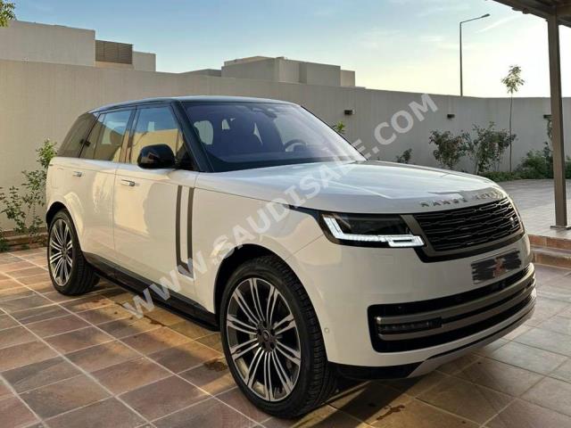 2023 لاند روفر رينج روفر اتش اس اي