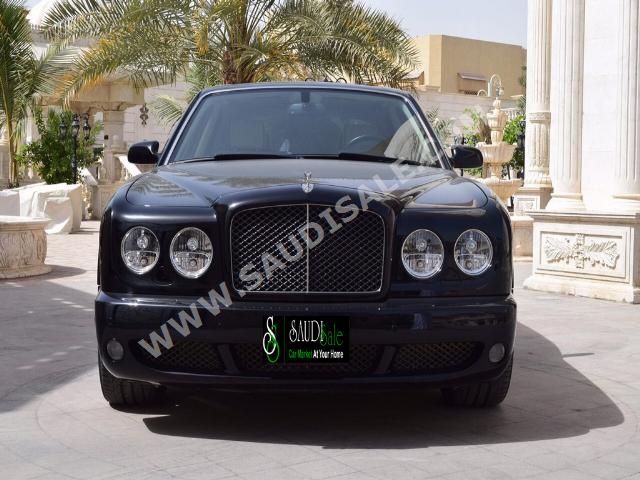 2009 بنتلي ارناج
