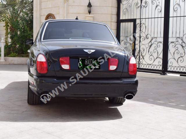 2009 بنتلي ارناج