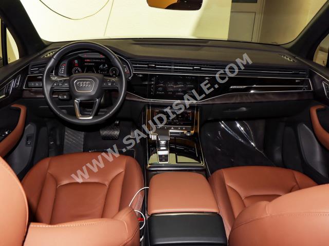 2022 اودي كيو 7