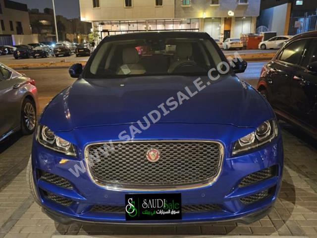 2020 جاكوار اف-بيس 