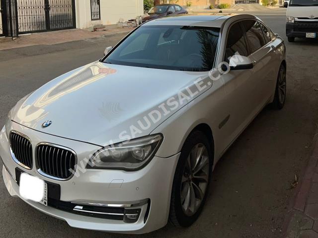 2015 بي ام دبليو الفئة السابعة 740 إل أي