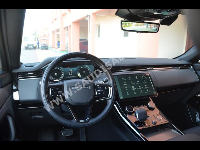 2023 لاند روفر رينج روفر سبورت اتش اس اي