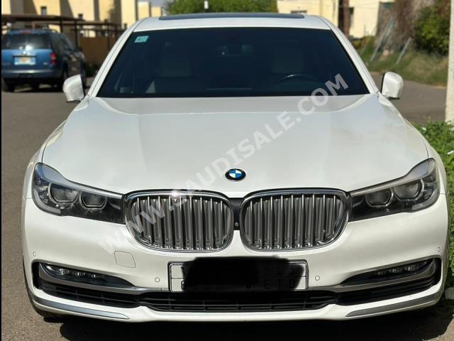 2019 بي ام دبليو الفئة السابعة 740 إل أي