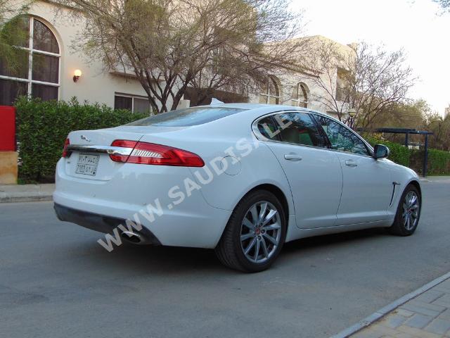 2014 Jaguar XF