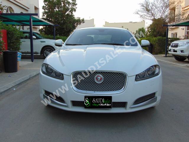 2014 Jaguar XF