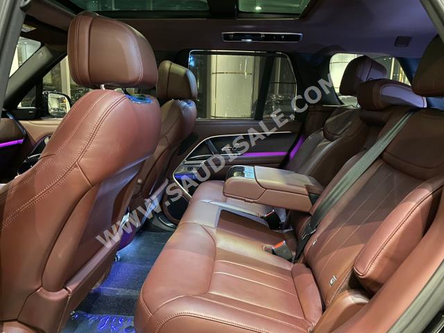 2023 لاند روفر رينج روفر اتش اس اي