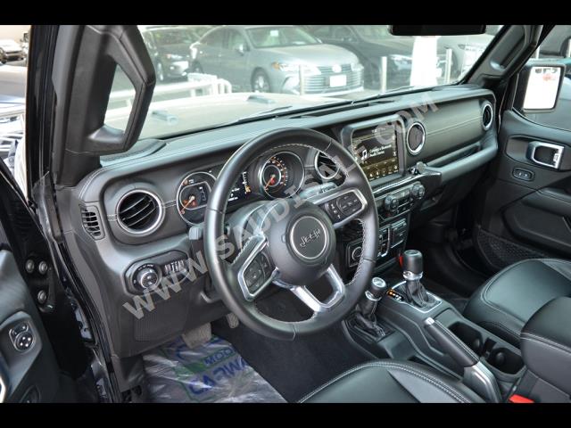 2021 جييب جلادياتور