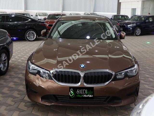 2021 بي ام دبليو الفئة الثالثة 320 أي