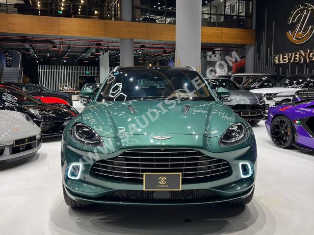 2021 استون مارتن دي بي اكس