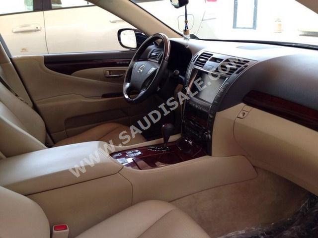 2009 Lexus LS 460