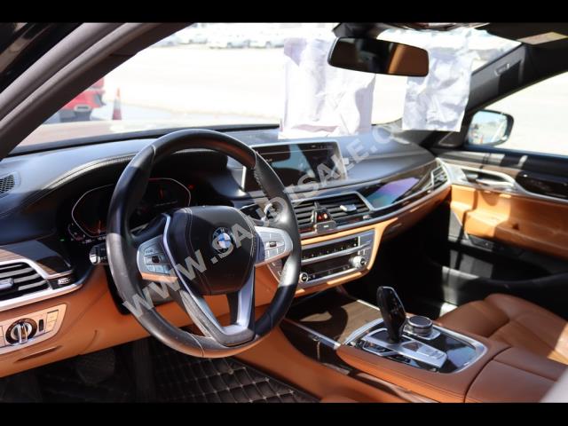 2020 بي ام دبليو الفئة السابعة 730 إل أي