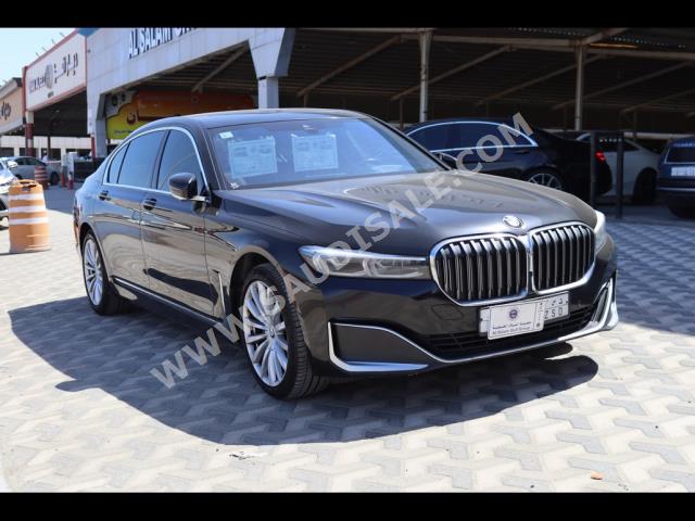2020 بي ام دبليو الفئة السابعة 730 إل أي