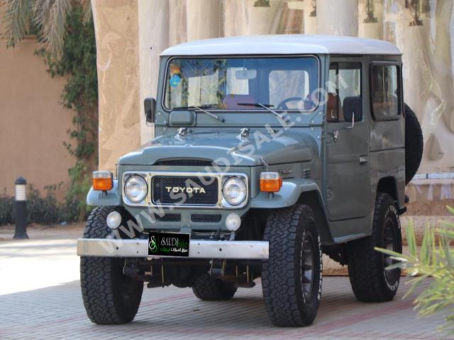 1984 تويوتا لاند كروزر اف جي 40