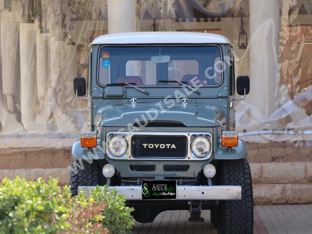 1984 تويوتا لاند كروزر اف جي 40