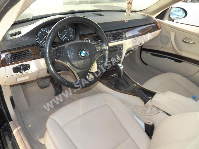 2009 BMW 3 Series 320i
