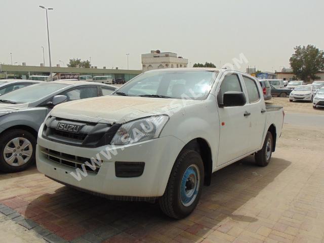 2015 ايسوزو بيكب غمارتين