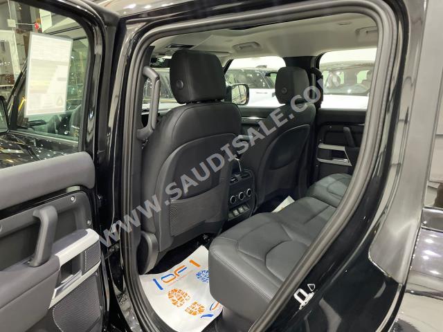 2023 لاند روفر ديفيندر اس اي