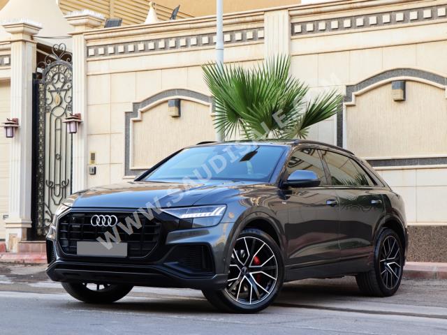 2020 اودي كيو 8 كواترو 55 تي اف اس اي