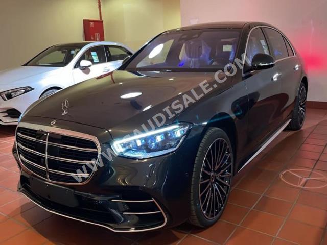 2022 مرسيدس - بنز إس 450