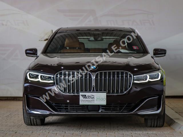 2020 بي ام دبليو الفئة السابعة 740 إل أي