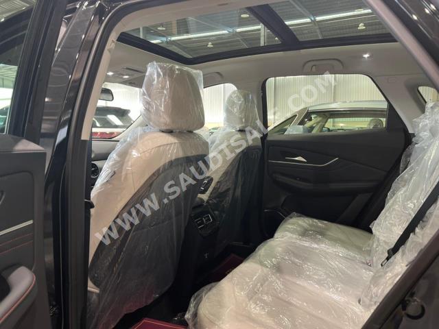 2022 فور ثينج تي 5 ايفو