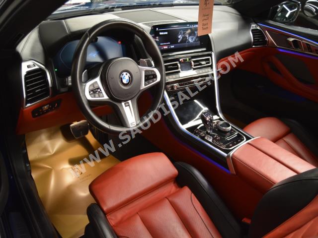 2018 BMW 8 Series M 850i