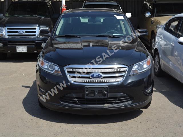 2012 Ford Taurus