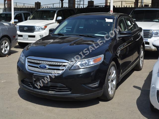 2012 Ford Taurus