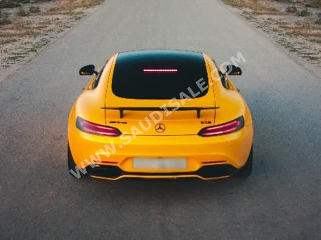 2016 مرسيدس - بنز جي تي إس أي إم جي