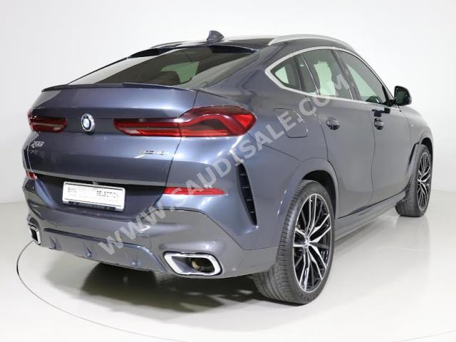 2022 بي ام دبليو الفئة اكس 6