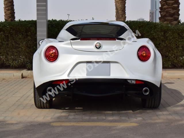 2015 Alfa Romeo 4C