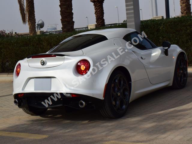 2015 Alfa Romeo 4C