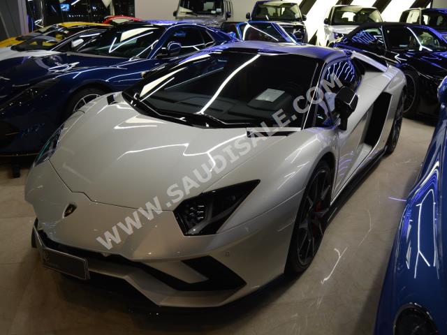 2019 Lamborghini Aventador S