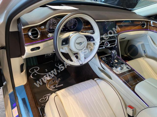 2022 بنتلي كونتيننتل فلاينج سبير