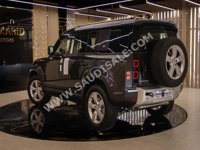 2023 لاند روفر ديفيندر 110 ادفانتشر