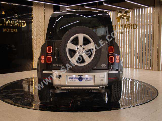 2023 لاند روفر ديفيندر 110 ادفانتشر