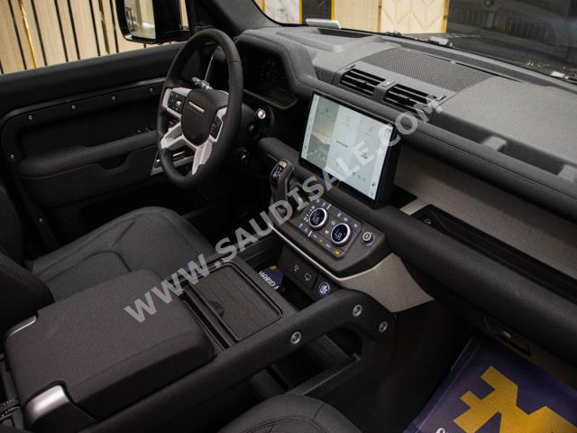 2023 لاند روفر ديفيندر 110 ادفانتشر