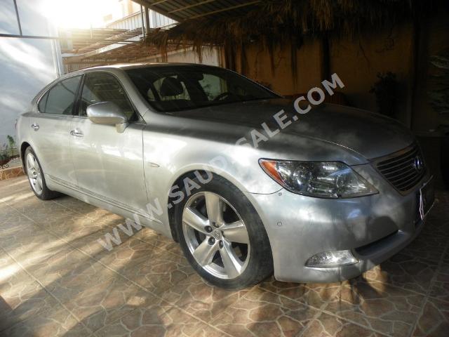 2007 Lexus LS 460 L