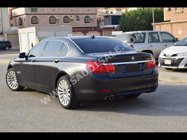 2012 بي ام دبليو الفئة السابعة 730 إل أي