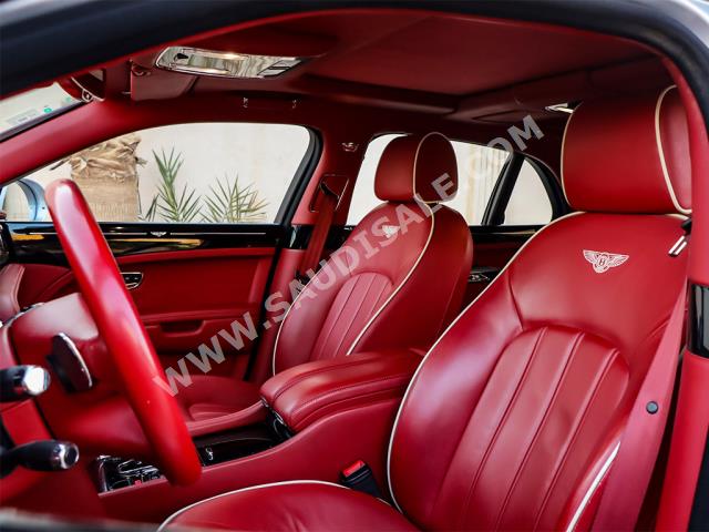 2013 بنتلي مولسان