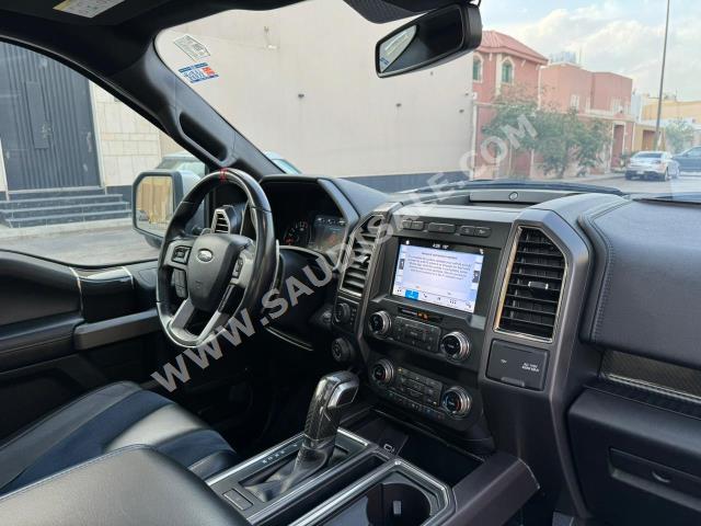 2019 فورد اف 150 رابتور